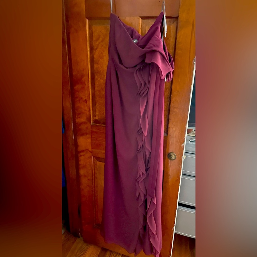 David’s Bridal Vera Wang collection long maroon chiffon dress